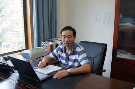 白國勇.jpg 白國勇.jpg