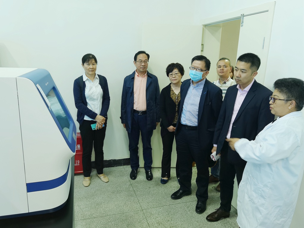 news01.jpg news01.jpg