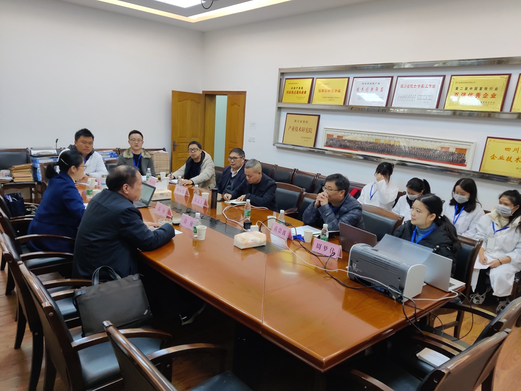 news02.jpg news02.jpg